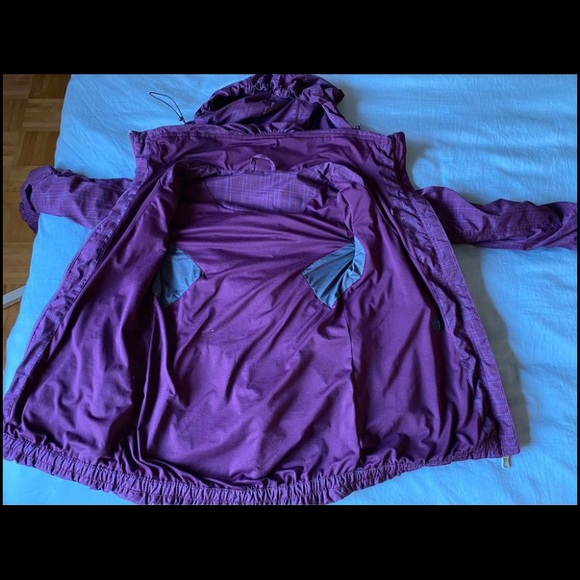 *rare* lululemon hustle jacket in purple plaid - Picture 2 of 10